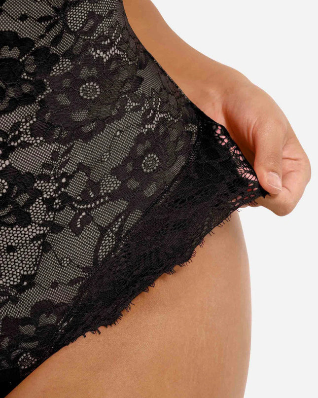 Novelia™ Čipkované Tvarujúce Body